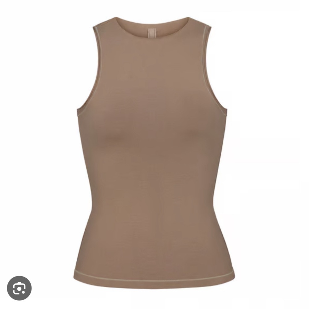 SKIMS OUTDOOR TANK